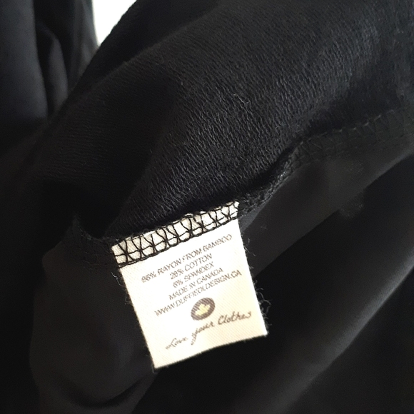 Duffield design Breezy Tee in Black/New - Picture 6 of 8